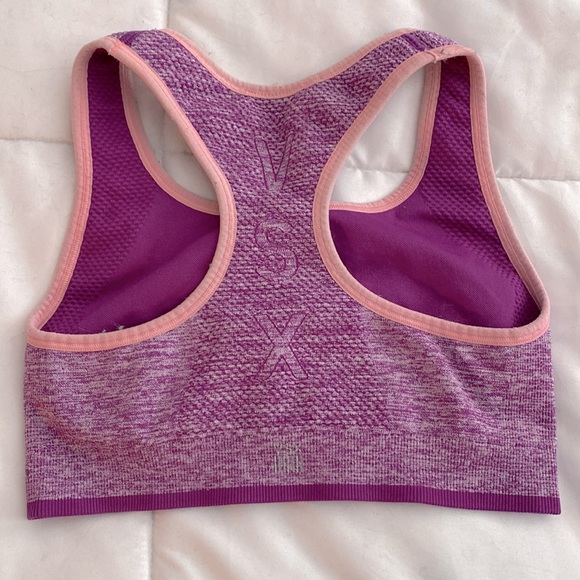 Reversible Sports Bra - Picture 4 of 4